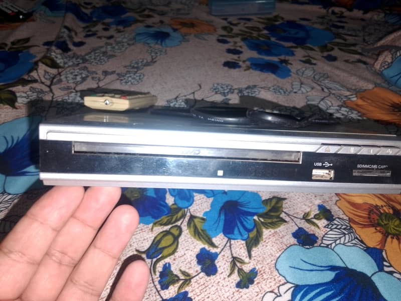 CD player good condition 1