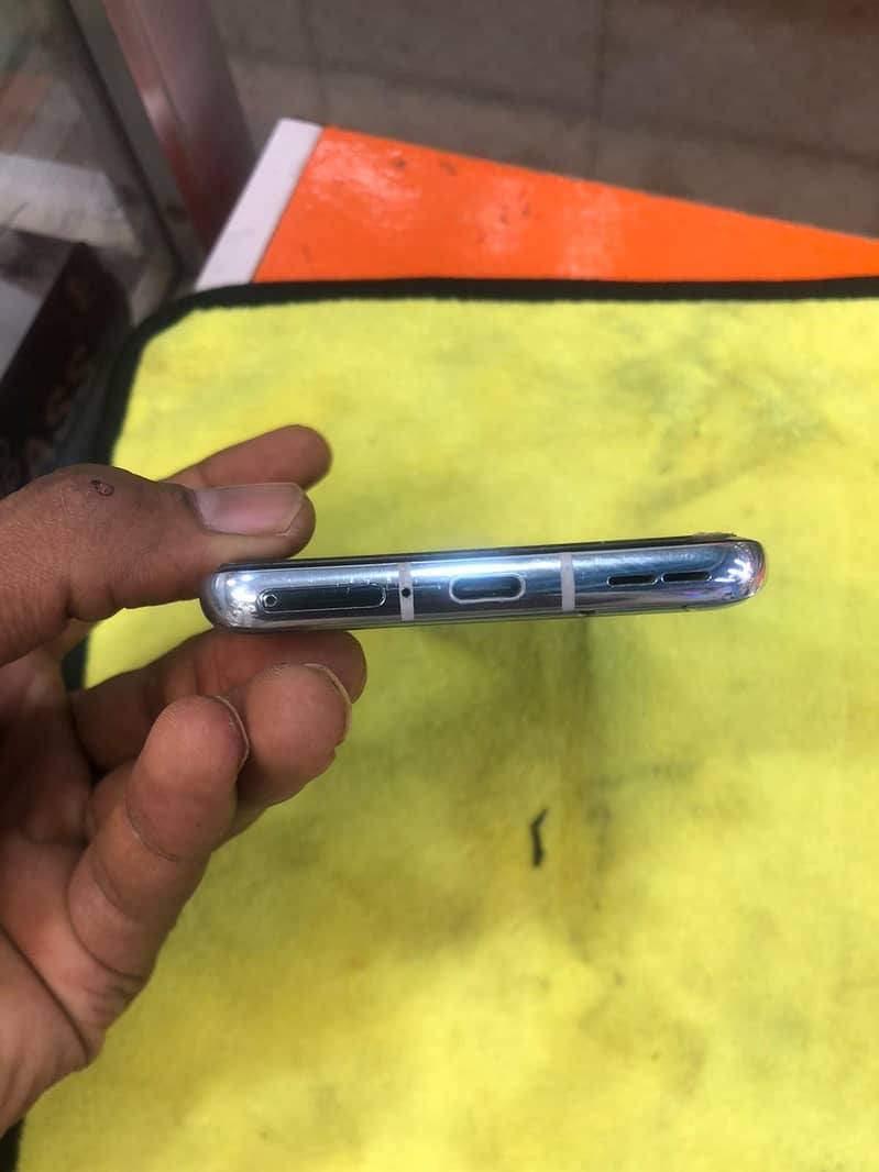 One Plus 9 Pro 1