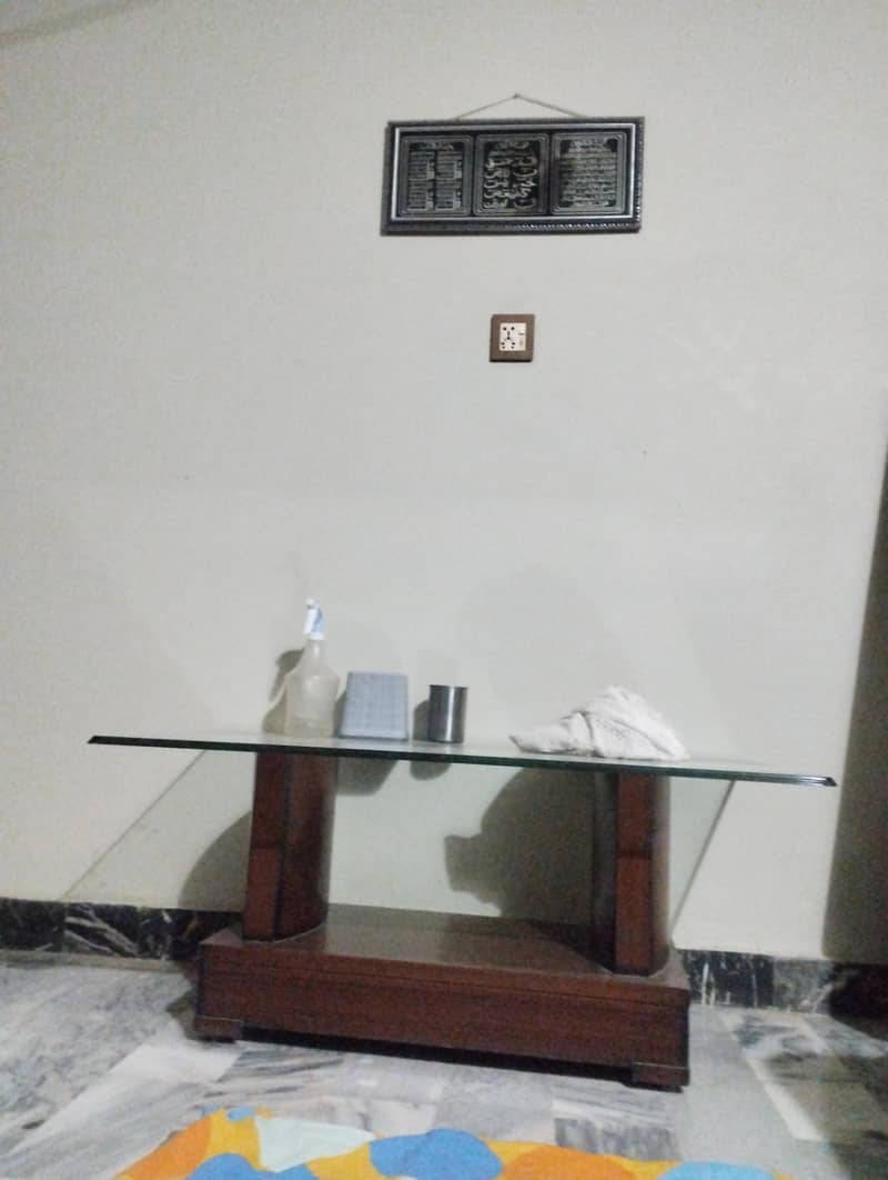 Sofa Table 0