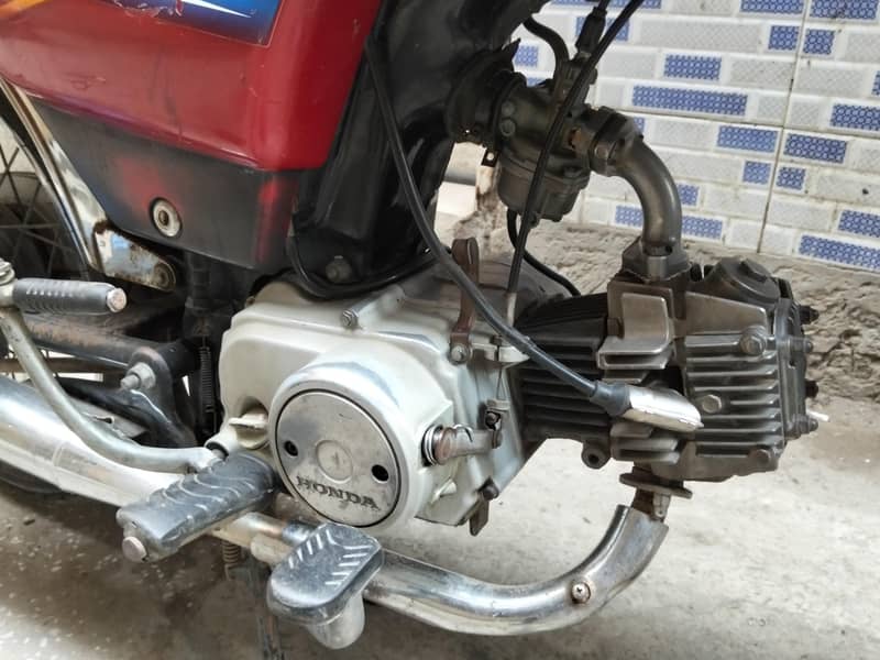 Honda CD 70 2
