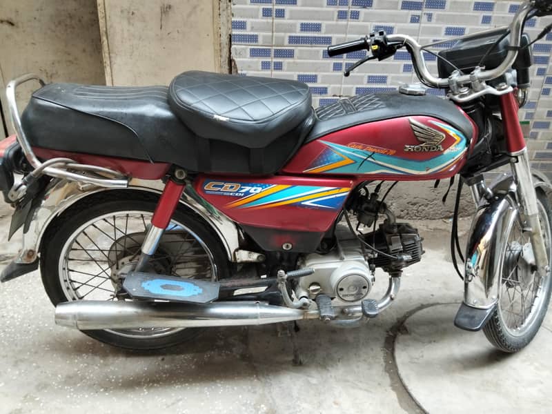 Honda CD 70 8