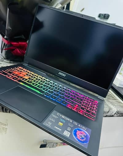 MSI Cyborg 15.6" 144hz Gaming Laptop Intel Core i5 13th gen - NVIDIA