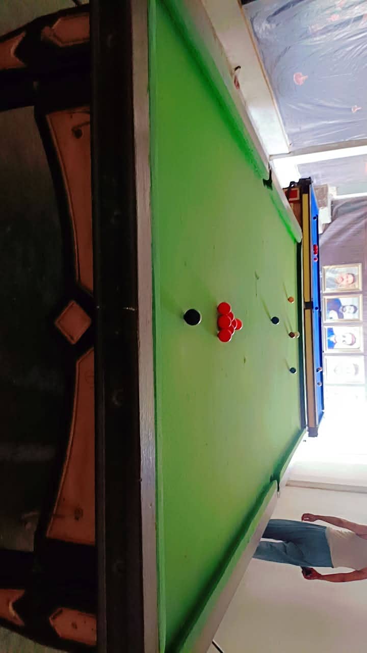 Snooker Table with all Access 0