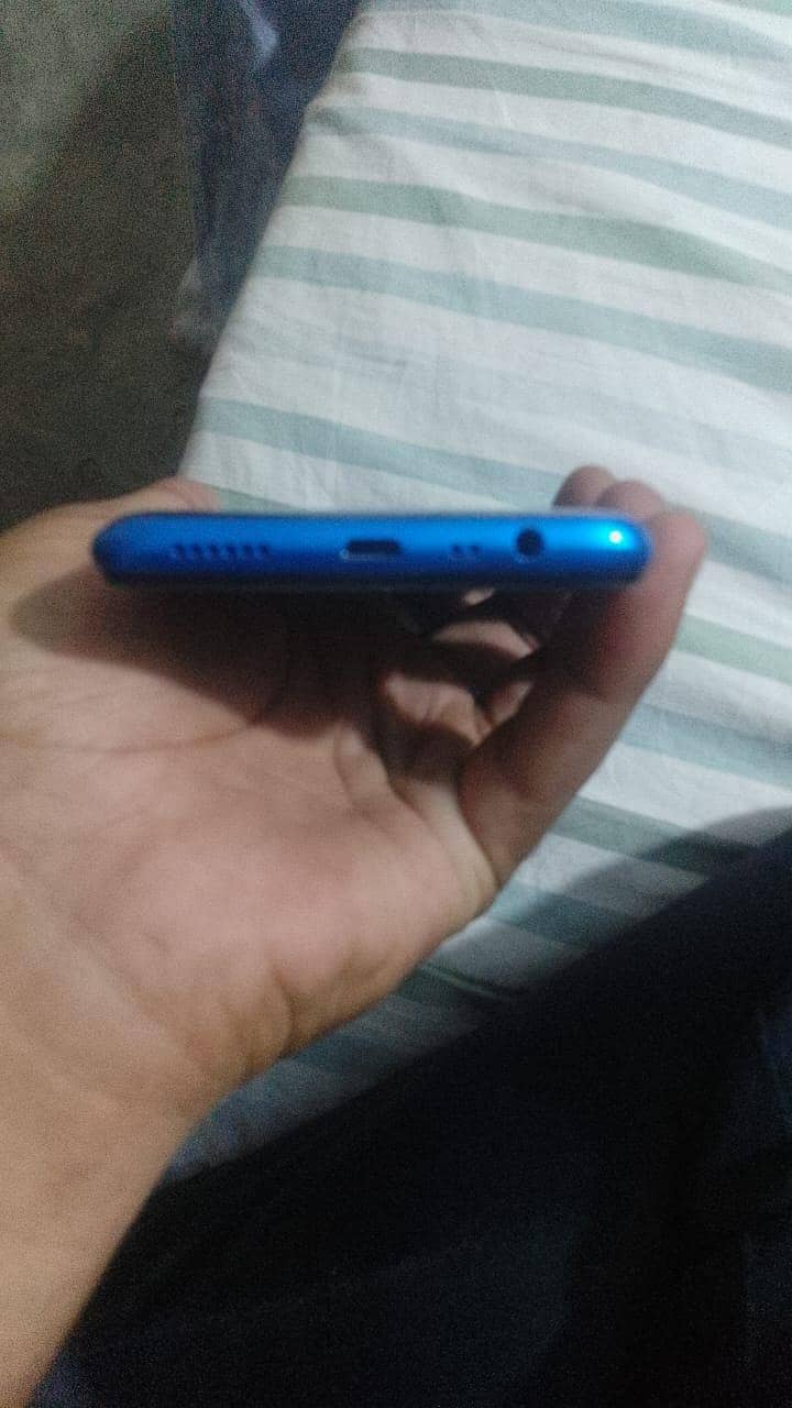 Realme C51 1