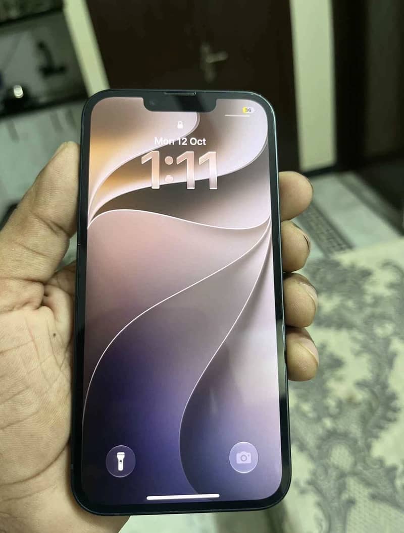 Apple iPhone 14 2