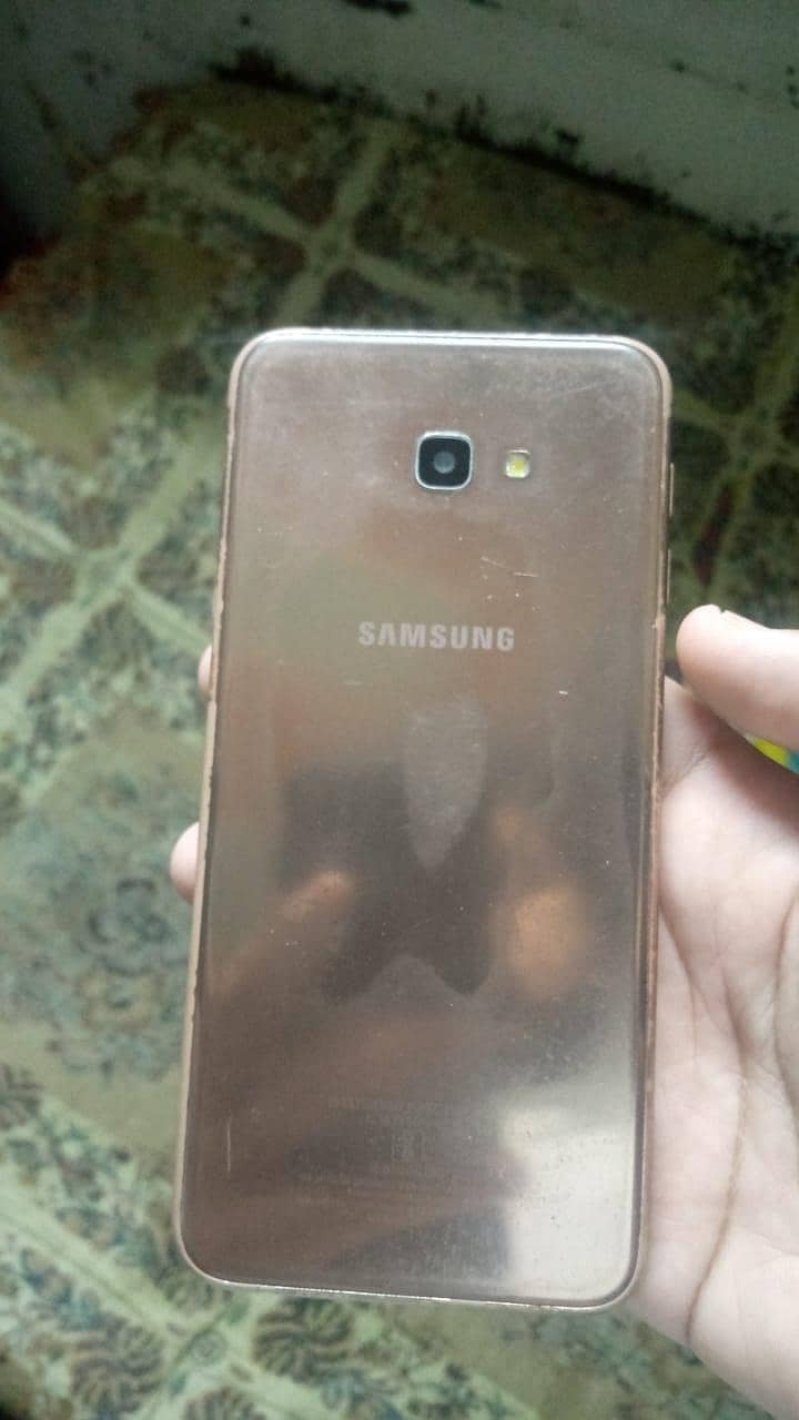 Samsung Mobile J4 Plus 5