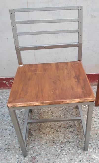 students chairs good condition
