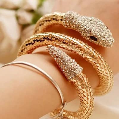 Fancy Stylish Bracelet For Girls - New Design - Quetta
