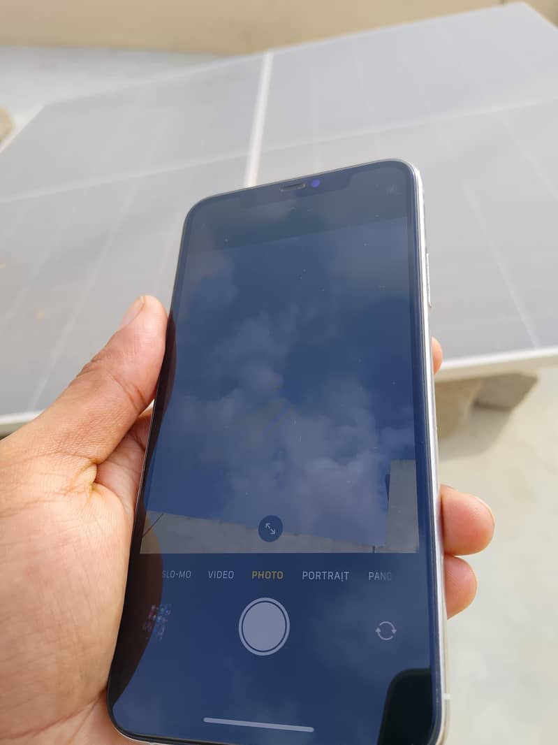 Apple iPhone 11 Pro Max 5