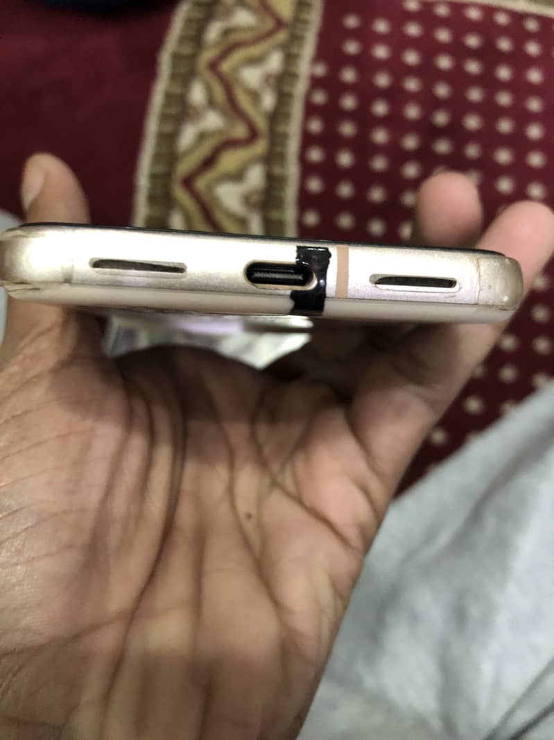 Google Pixel 8 3