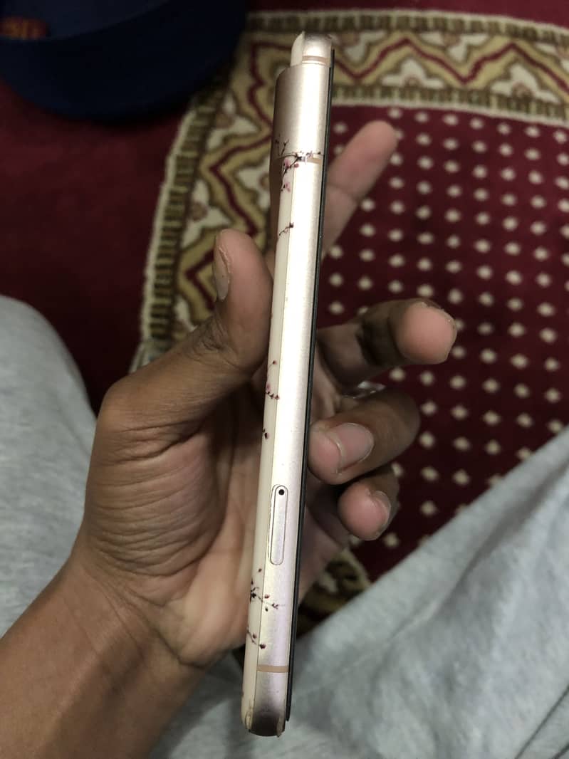 Google Pixel 8 5