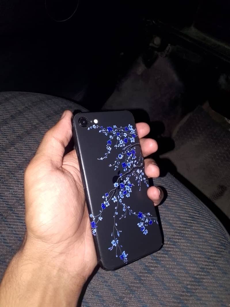 iPhone SE 4