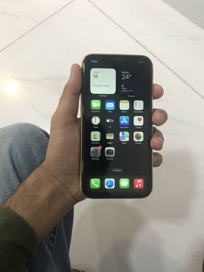 Apple iPhone XR