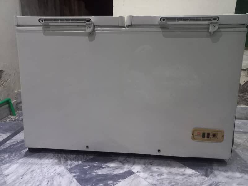 Dawlance Deep Freezer 1