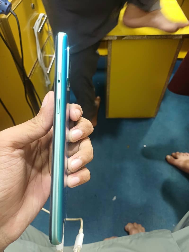 One Plus 8T 5