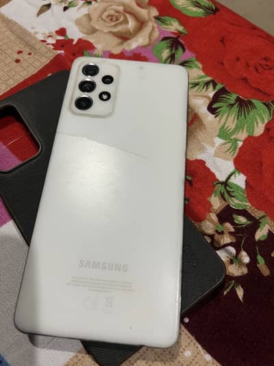 Samsung A72 very good device