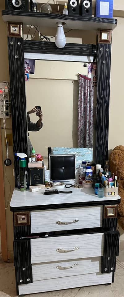 King size bedroom set with mattress