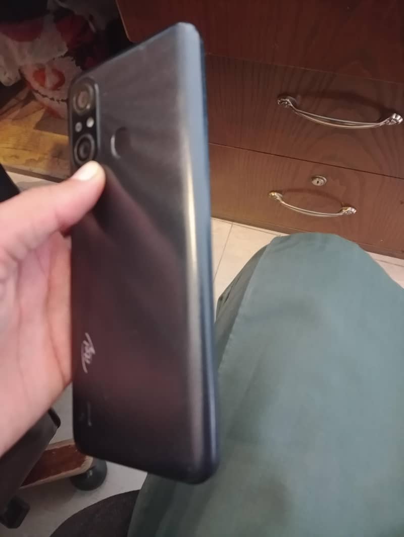 Itel A49 1