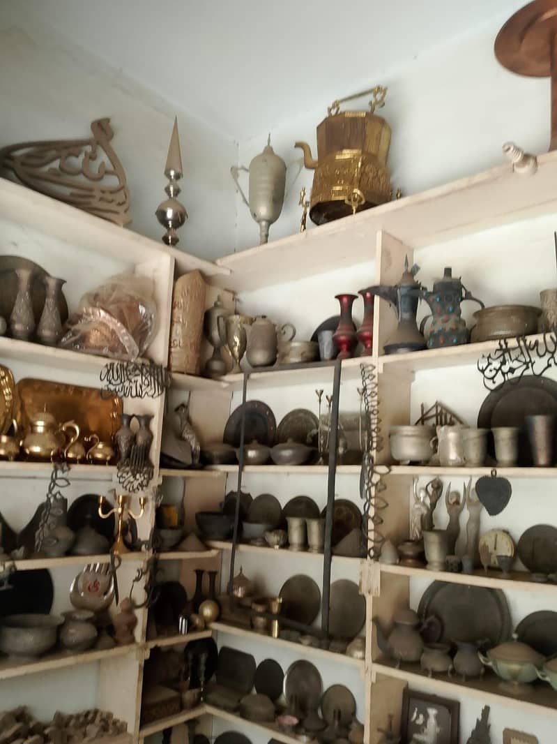 coutom Brass items 4
