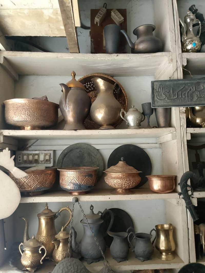 coutom Brass items 5