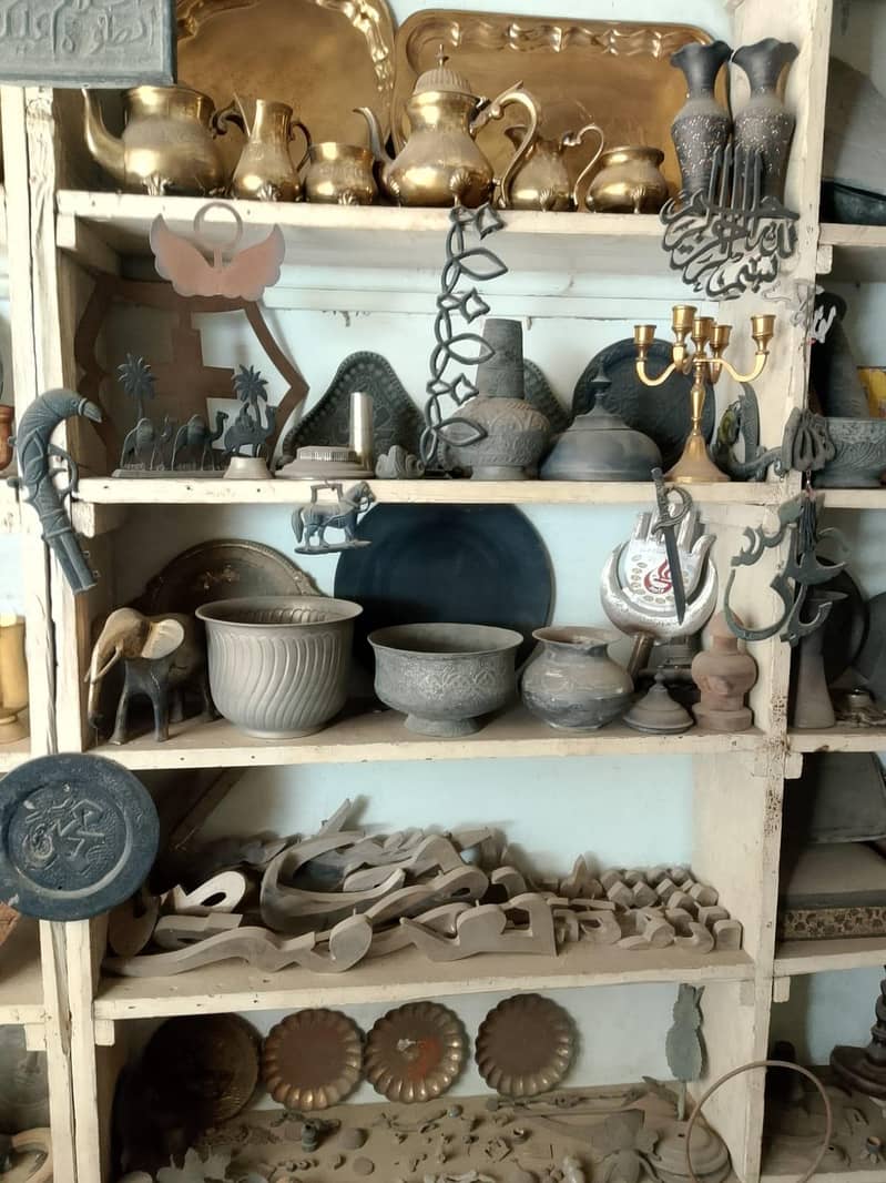 coutom Brass items 7