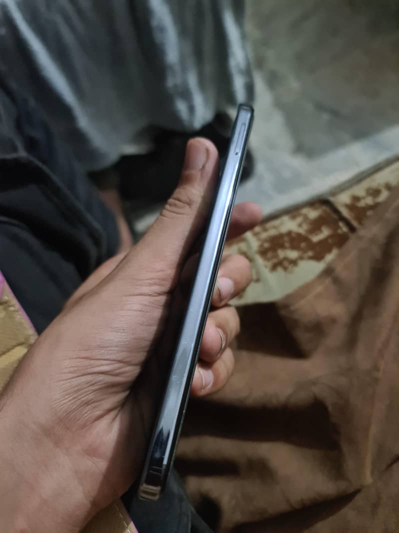 Tecno SPARK 30 Pro 2