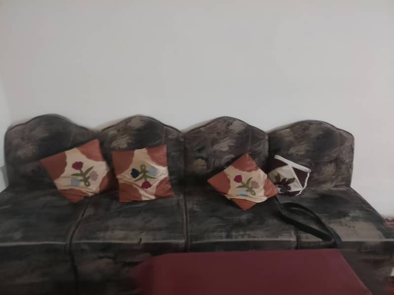 good condition 7 siter 1