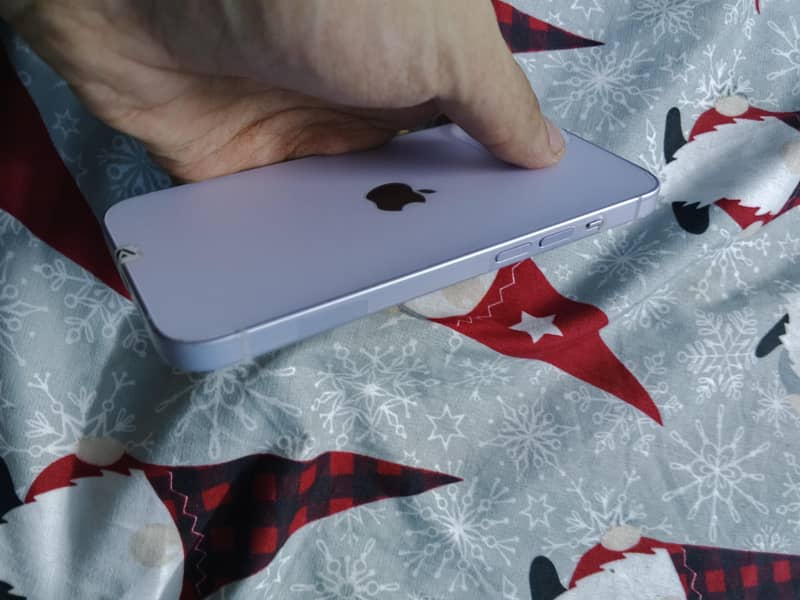 Apple iPhone 14 1