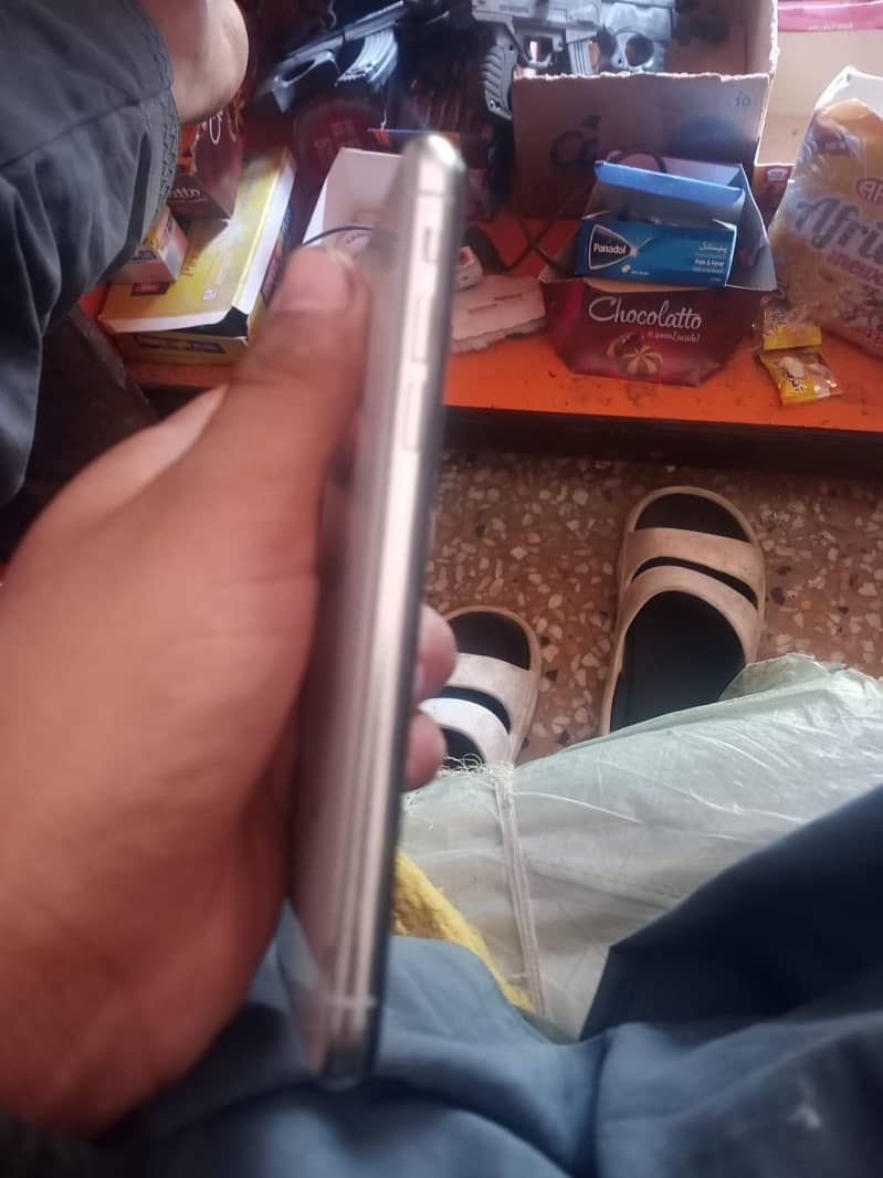Apple iPhone X 2