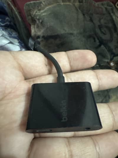 Belkin splitter type-c