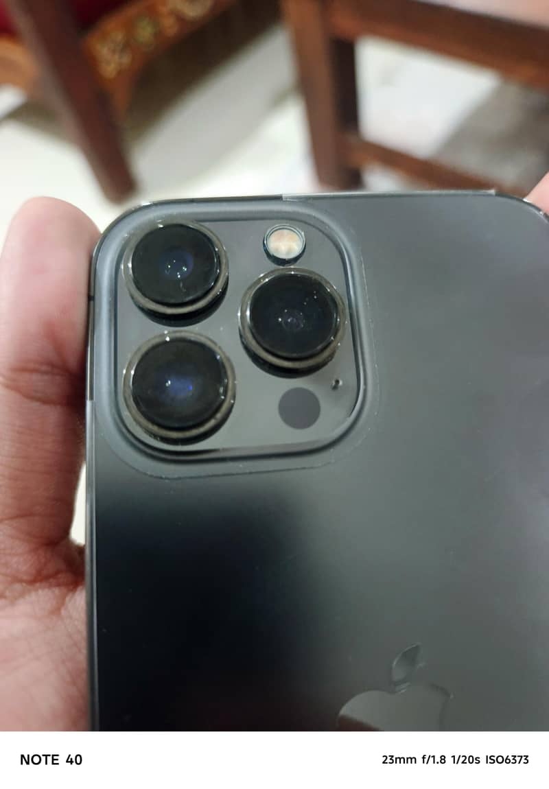 Apple iPhone 13 Pro Max 5