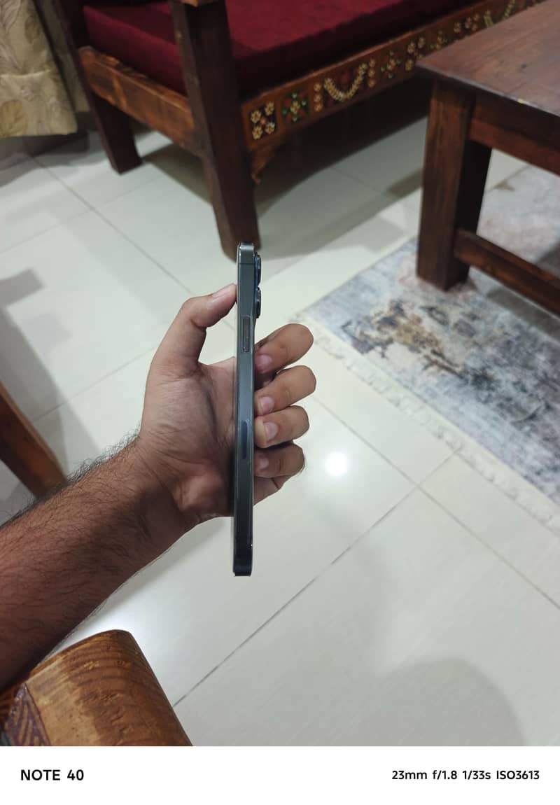 Apple iPhone 13 Pro Max 6