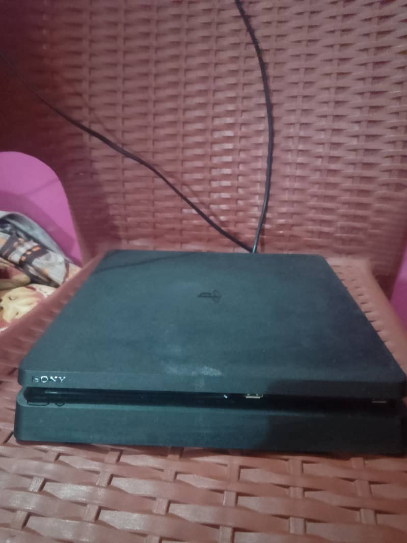 Play station 4 0