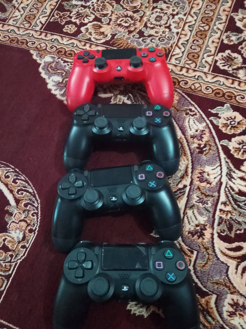 Play station 4 3