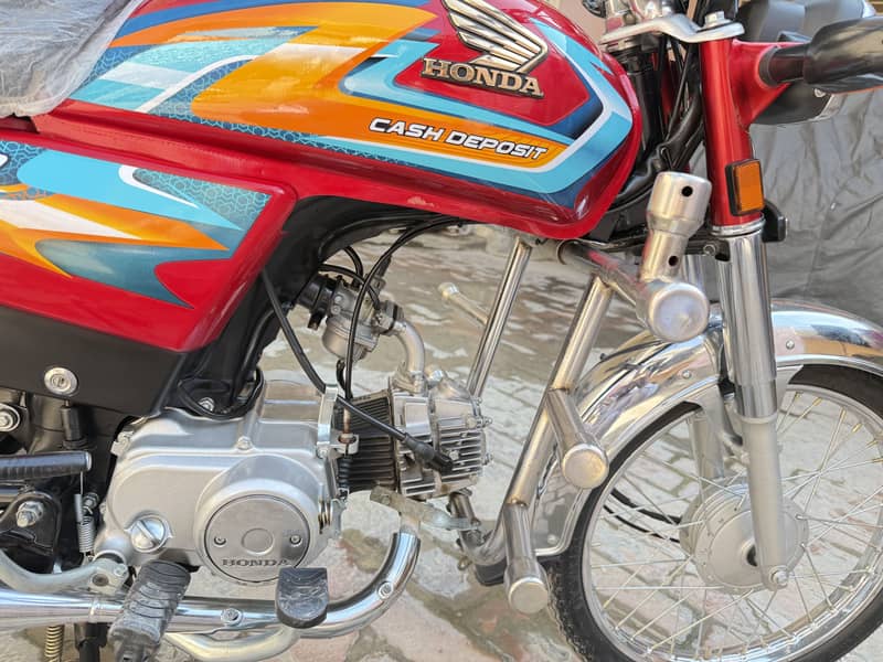 Honda CD 70 6