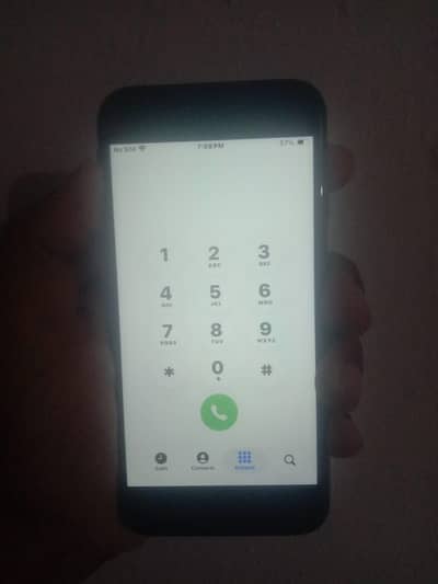 Apple iPhone SE