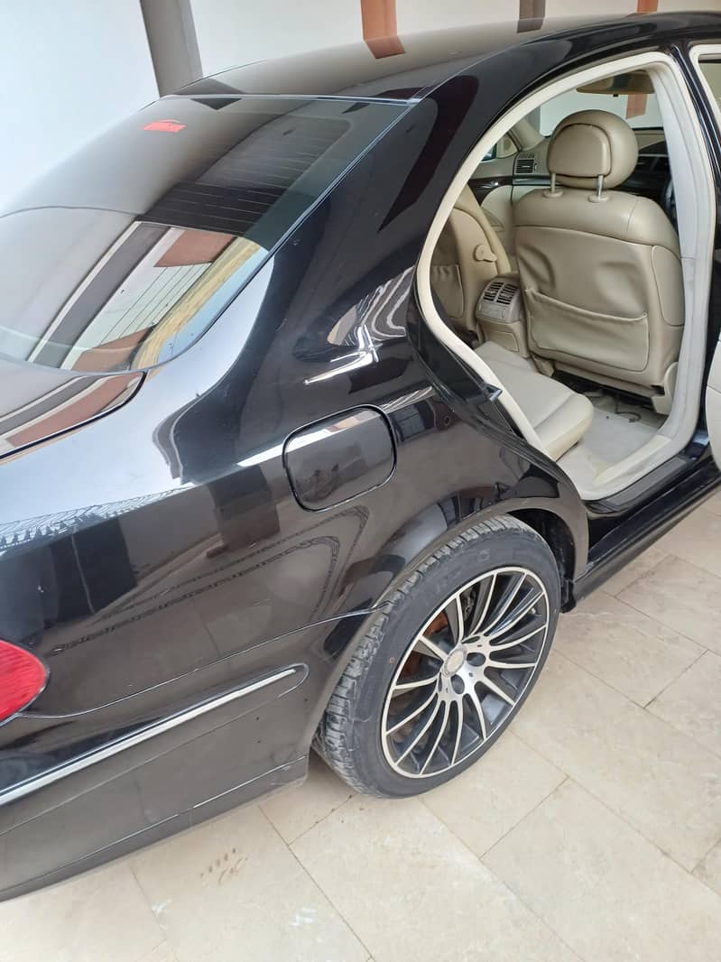 Mercedes E Class 2005 5