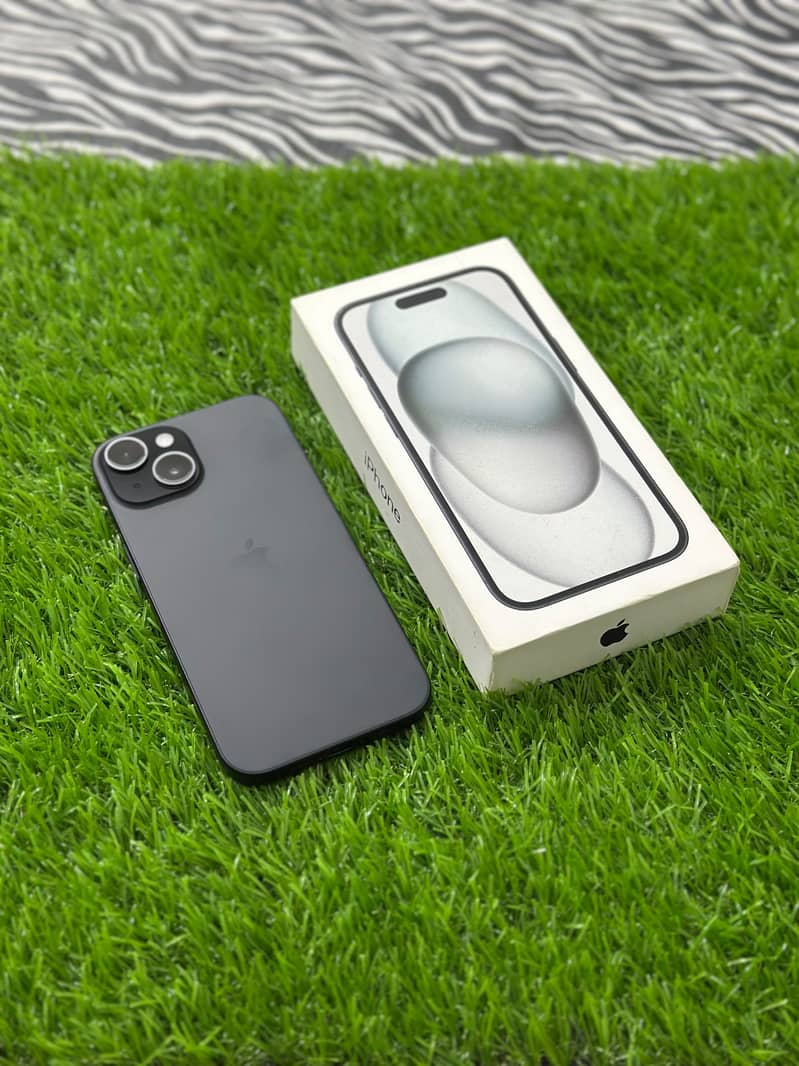 Apple iPhone 15 5