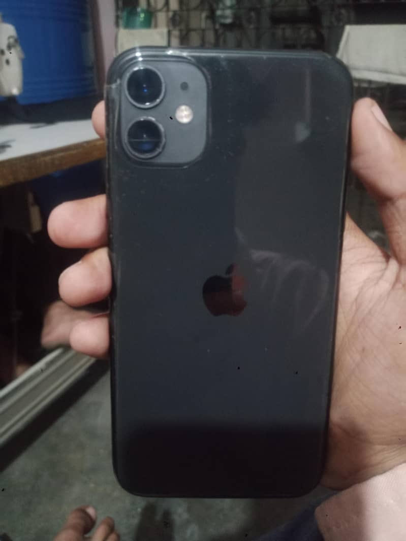 Apple iPhone 11 0