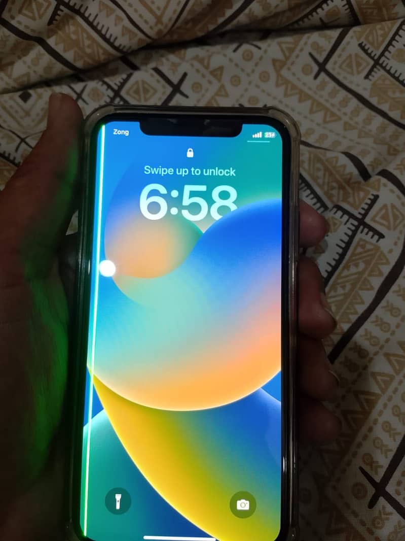 Apple iPhone X 0