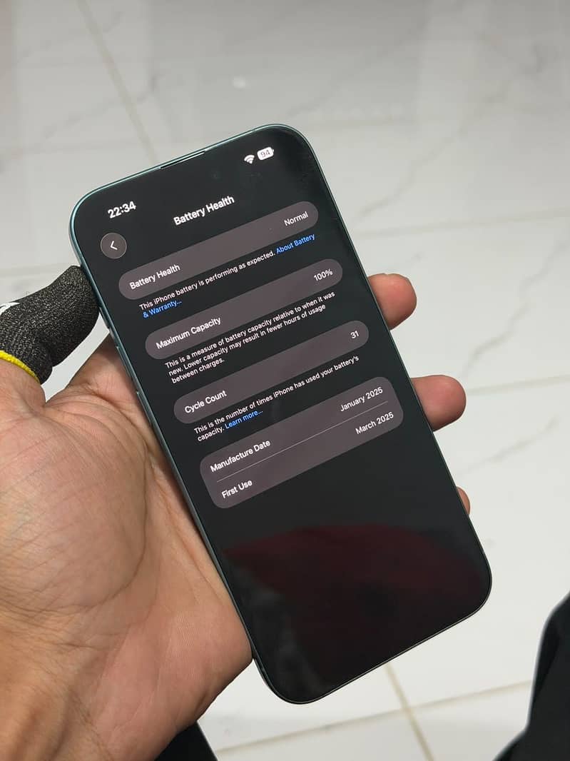 Apple iPhone 16 Plus 6