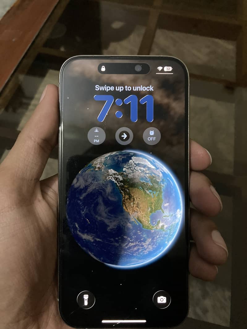 Apple iPhone 15 Pro 1