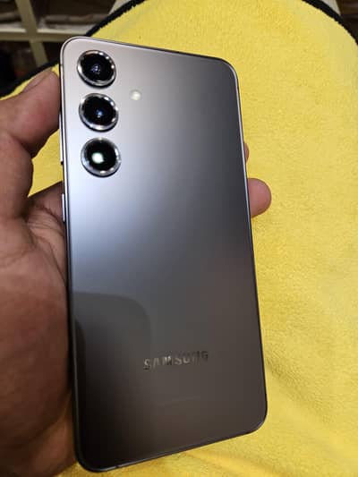 Samsung Mobile S24