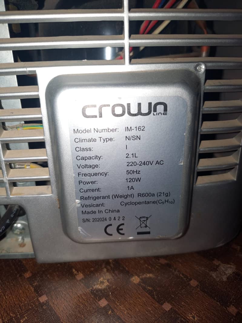crown ice macker 4