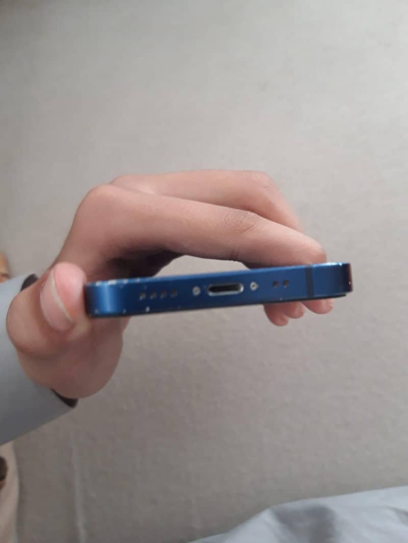 Apple iPhone 12 mini 2