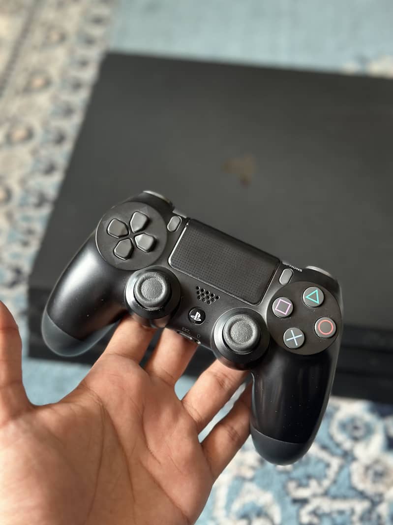 PlayStation 4 Pro 1