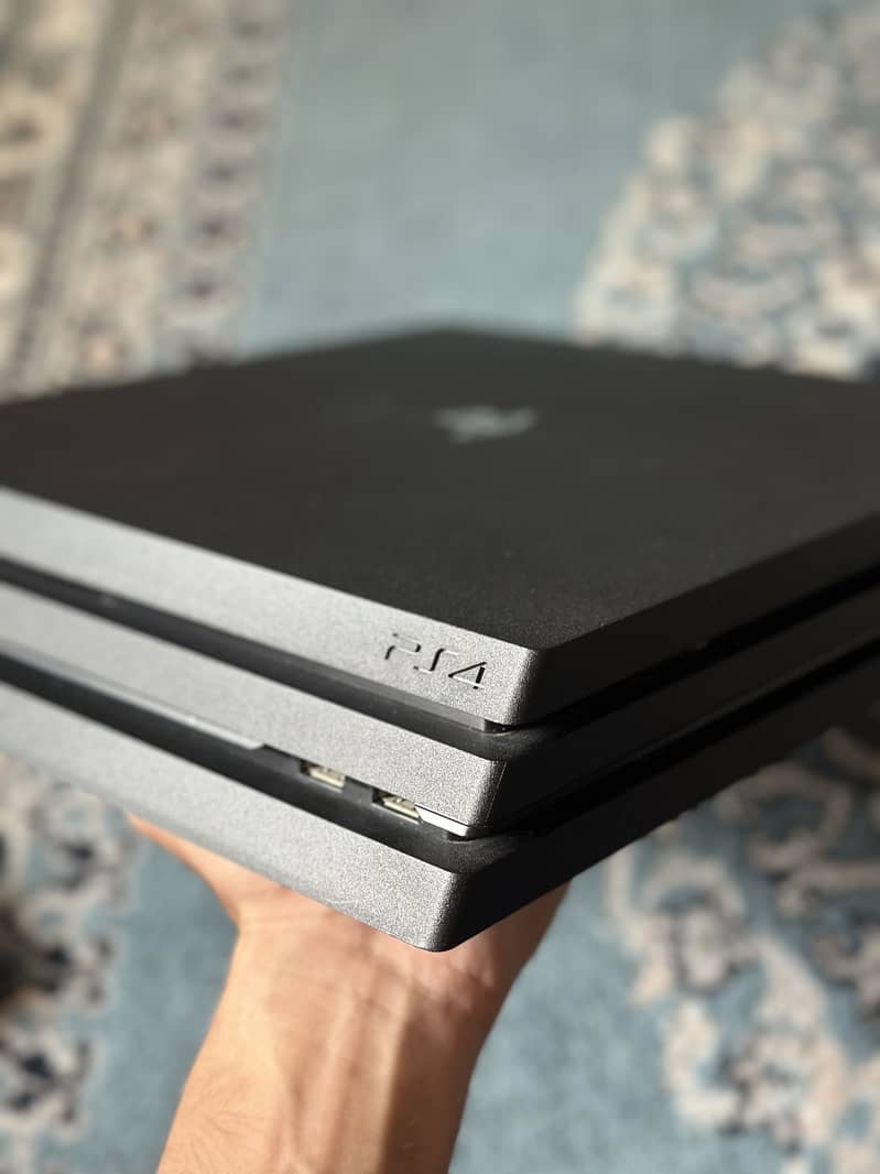 PlayStation 4 Pro 2