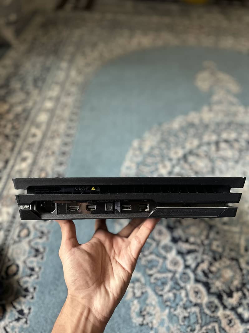 PlayStation 4 Pro 4