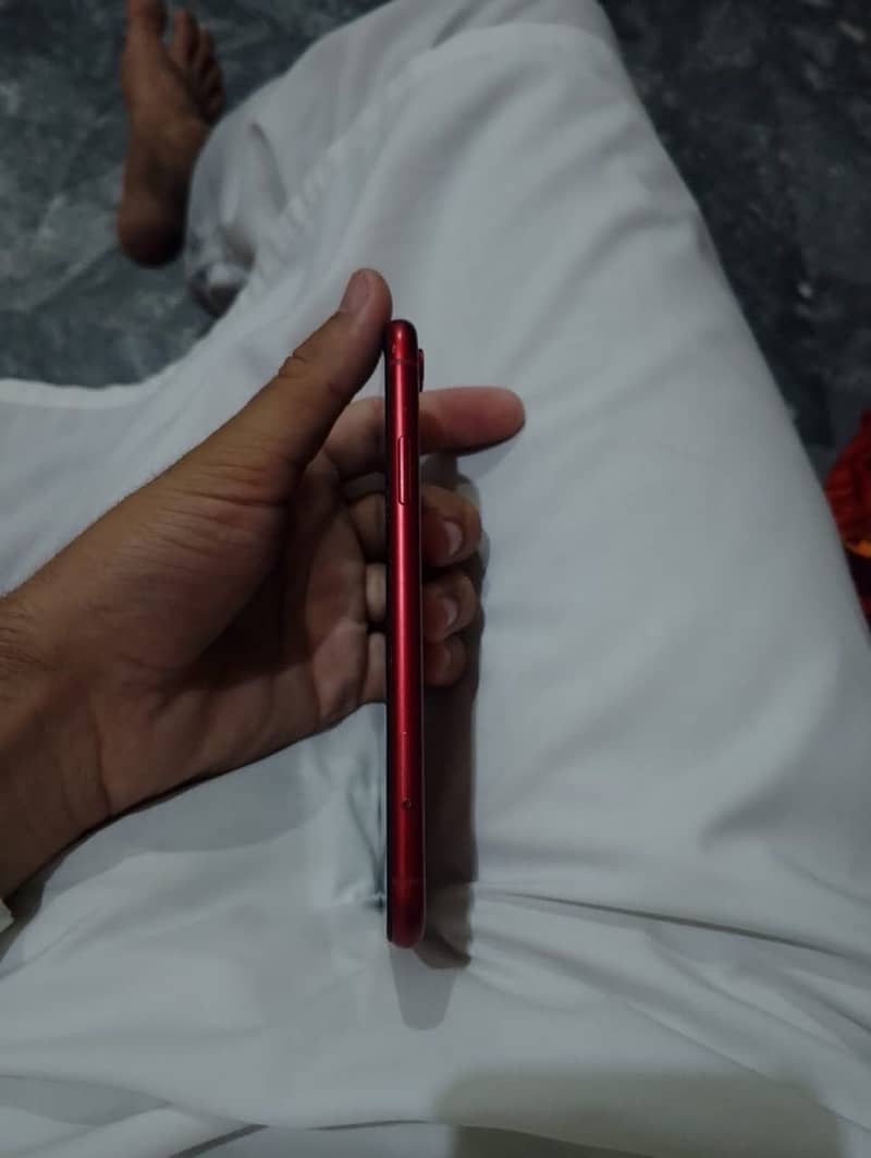 Apple iPhone X 3