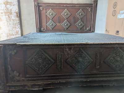 Kind size bed